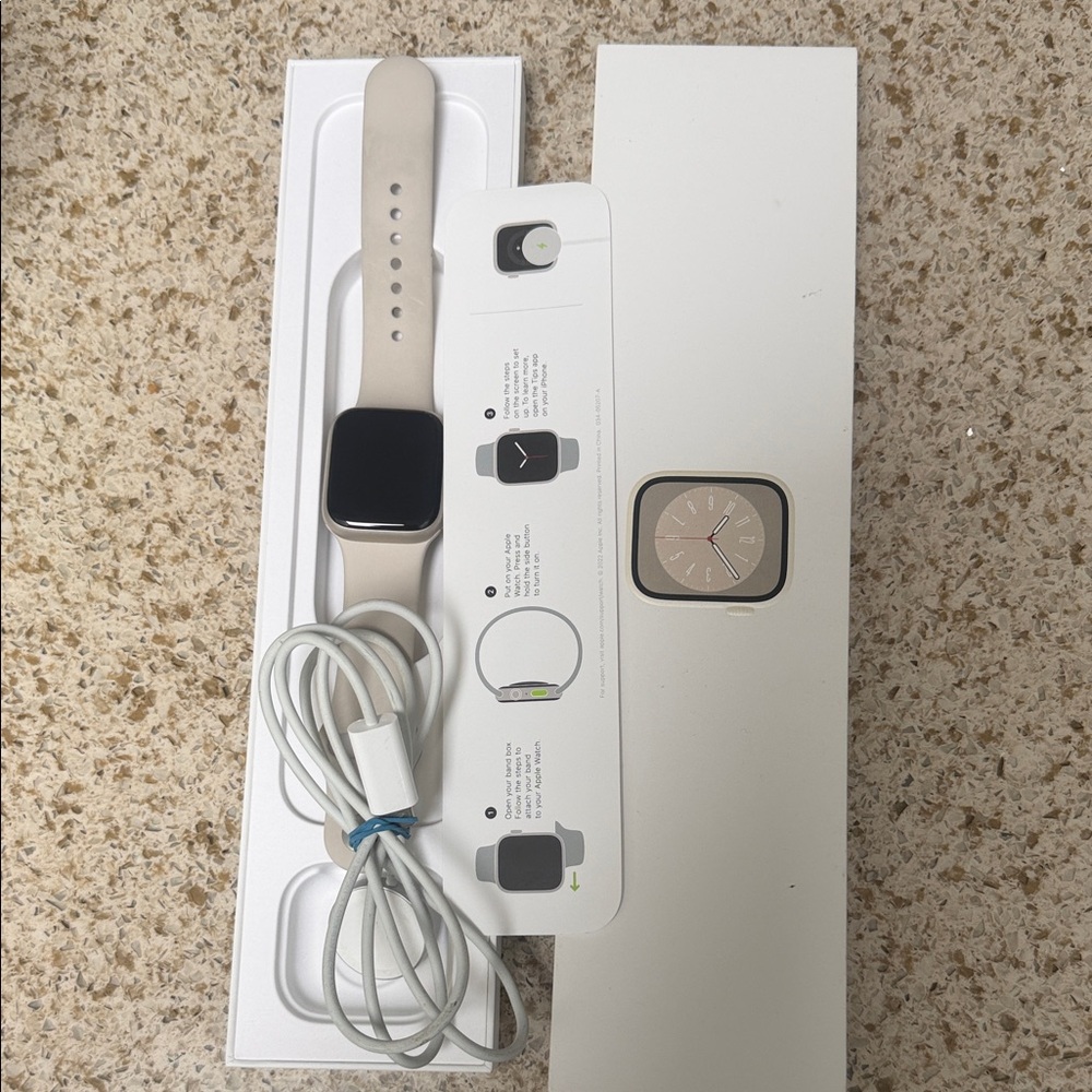 Apple Watch Series 8
